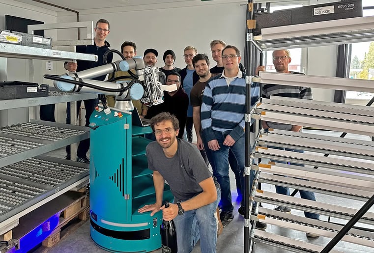 4am Team Autonomous Mobile Cobot AMC-L