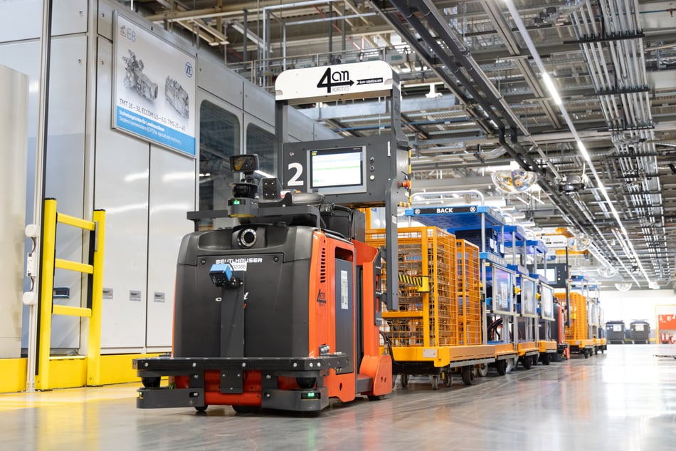 Autonomous tugger trains optimize material flows at ZF's Passau-Patriching plant