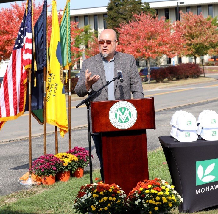 fabmatics-usa-thomas-beeg-groundbreaking-atc-utica-newyork